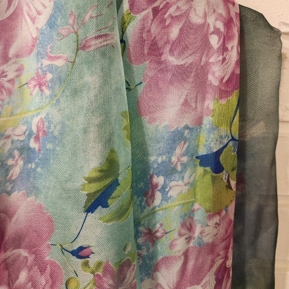 Steve Madden Scarf - Picture 3 of 7